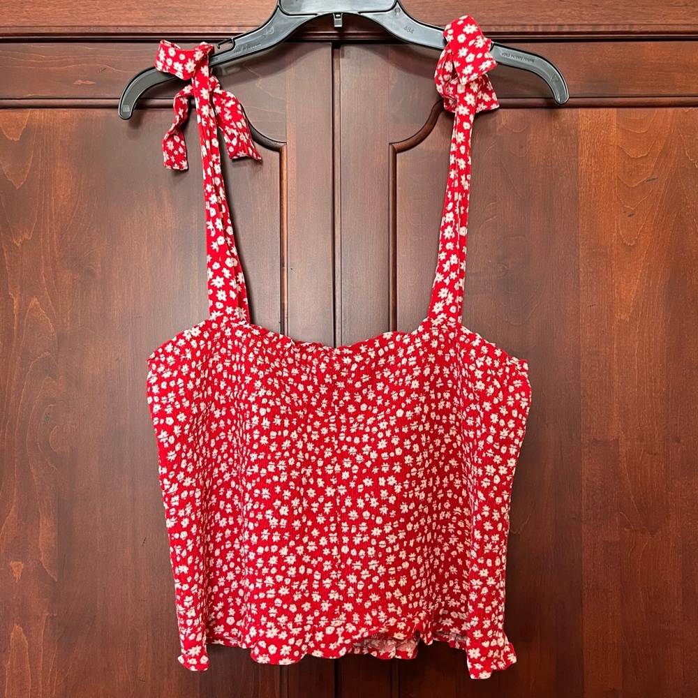 American Eagle Red Floral Top